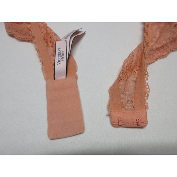 Victoria's Secret lace triangle halter bralette peach - Picture 5 of 11